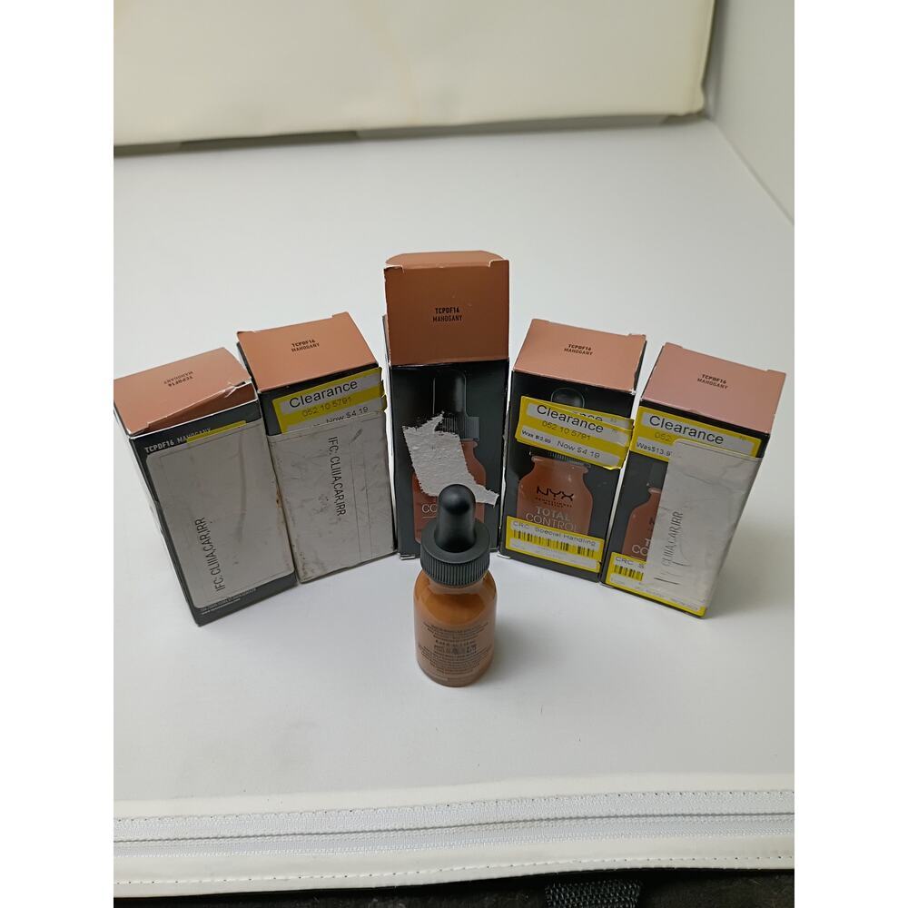 NYX Total Control Pro Drop Foundation - Mahogany (5 Pack) - Picture 5 of 5